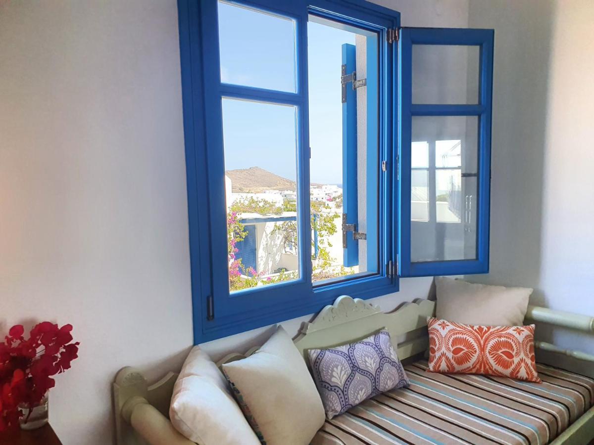 Paros Book'Inn Piso Livadi Exteriör bild
