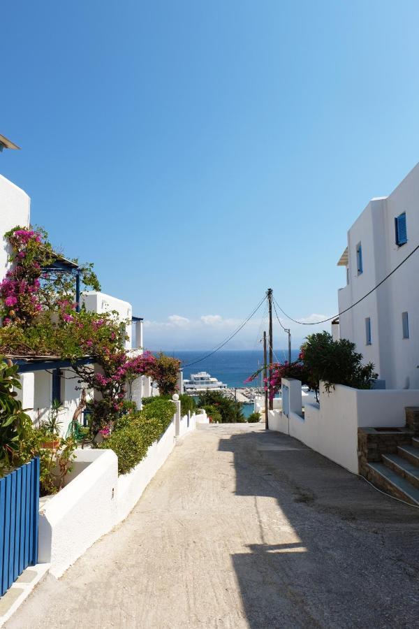 Paros Book'Inn Piso Livadi Exteriör bild
